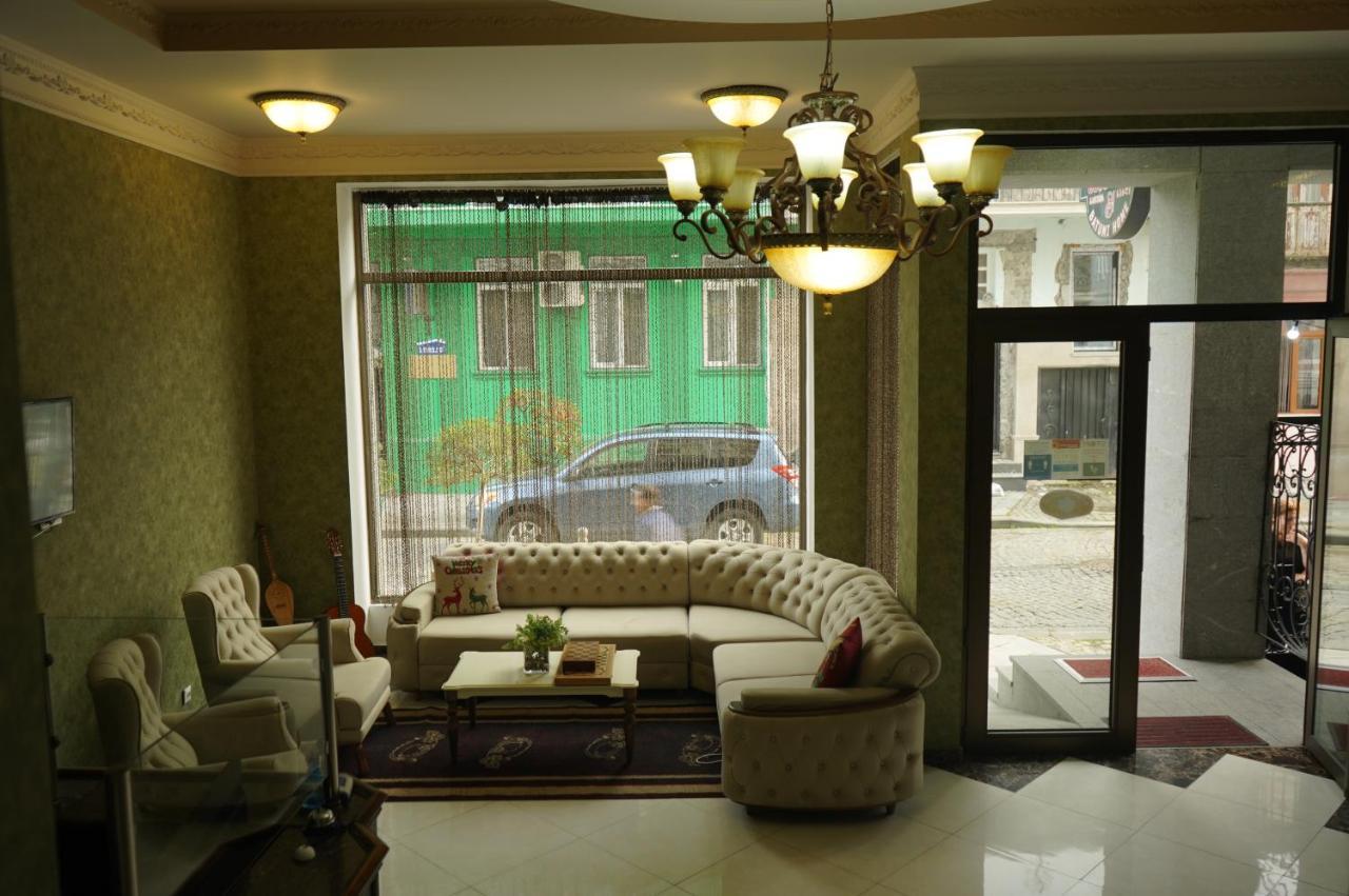 Batumi Home Eksteriør bilde